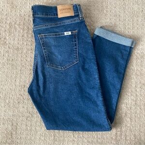 Signature by Levi Strauss Heritage Boyfriend jeans